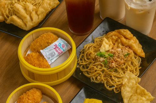 menu mie gacoan manyar kertoarjo 3